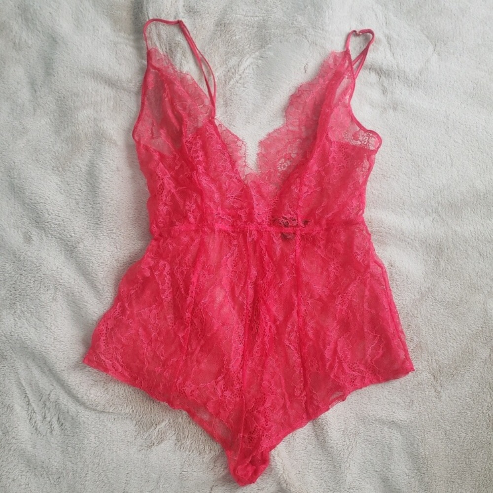 victoria’s secret lingerie